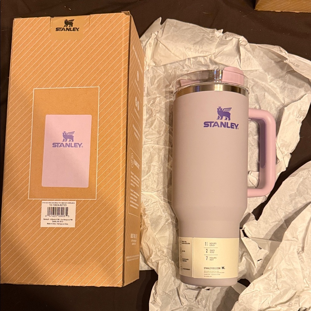 Stanley 40oz With Straw Lavender Travel Mug